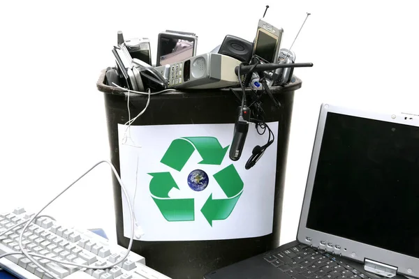 Descarte de Computadores de Empresa: Um Guia com a Electro-Tec Empresas